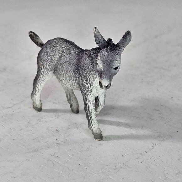 Breyer Horse Stablemate Donkey Light Grey #59204 Companion Animal - Picture 2 of 8